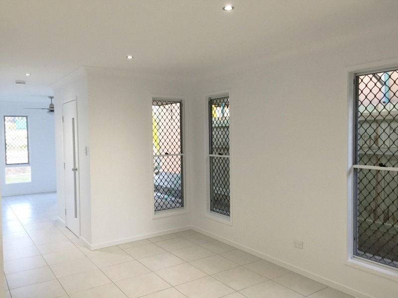 19  Shelley Street, Redbank Plains QLD 4301