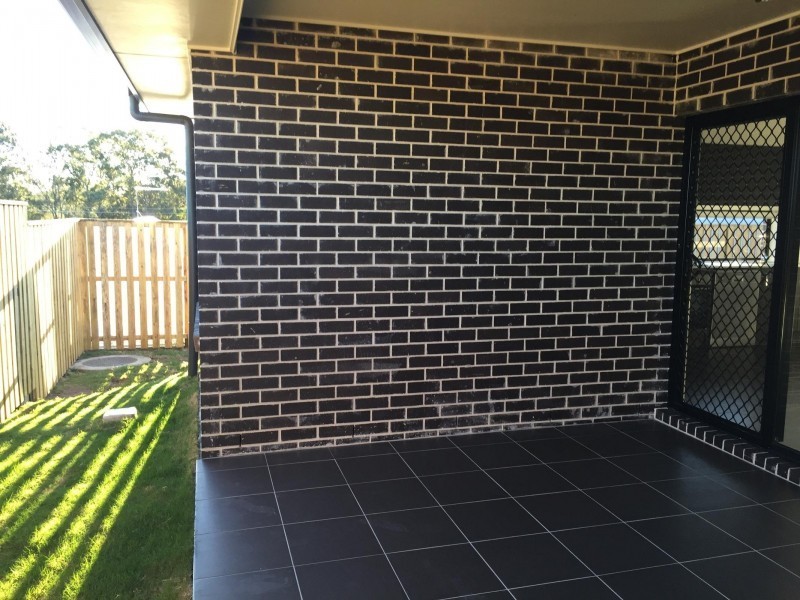 1/12 Christie Crescent, Bellbird Park QLD 4300