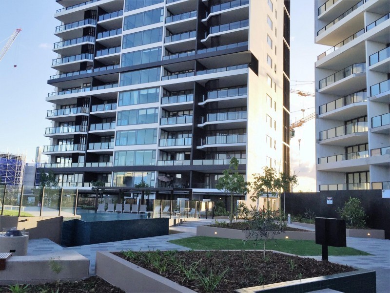 1092/12  Longland Street, Newstead QLD 4006