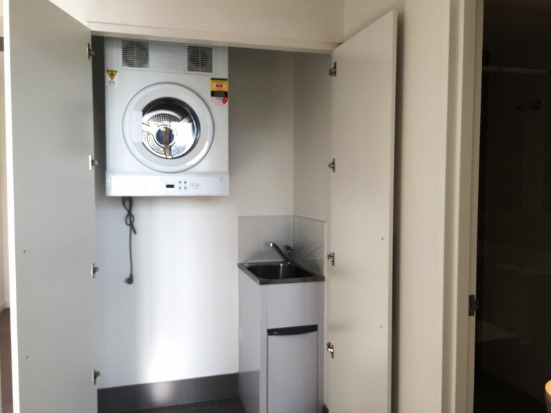 1092/12  Longland Street, Newstead QLD 4006