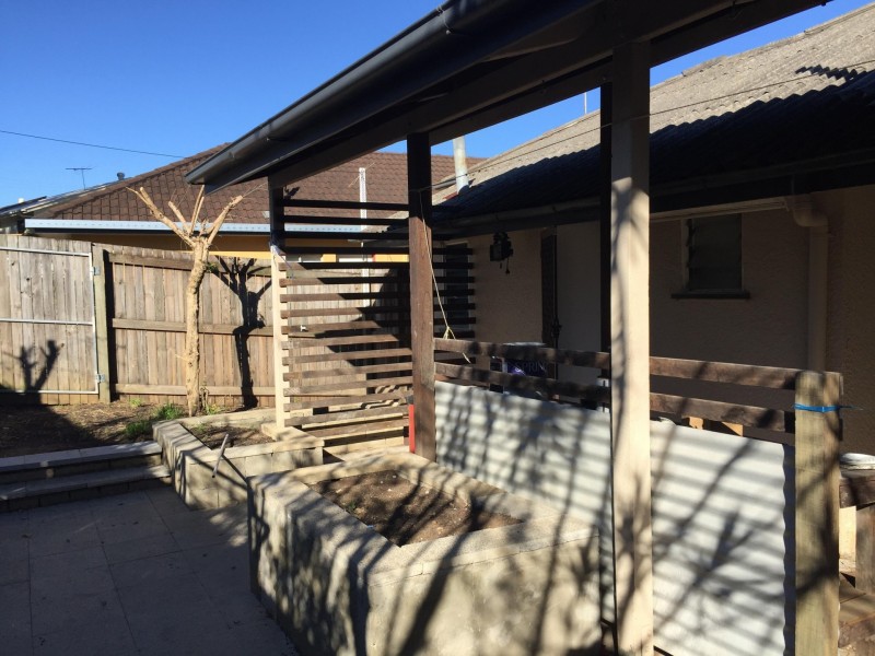 15 Captain street, Holland Park QLD 4121