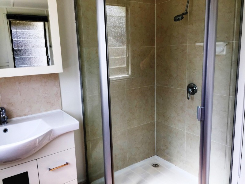 17 Captain Street, Holland Park QLD 4121