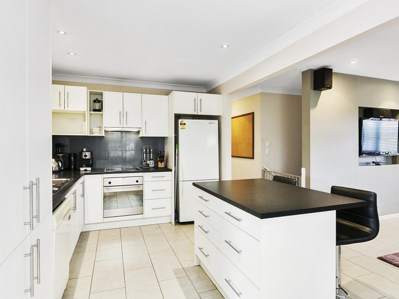 9 Cumberland Drive, Alexandra Hills QLD 4161