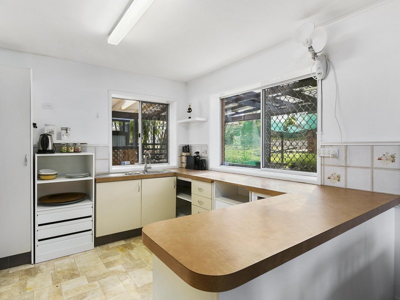9 Cumberland Drive, Alexandra Hills QLD 4161