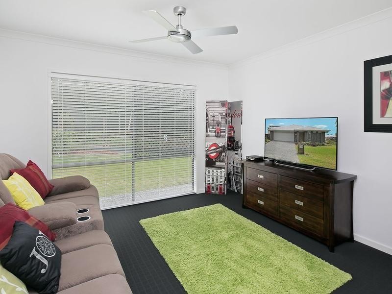 11 Springbrook Drive, Capalaba QLD 4157
