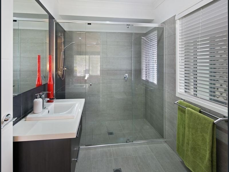 11 Springbrook Drive, Capalaba QLD 4157