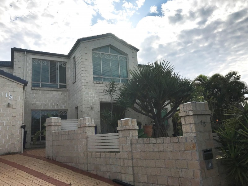 15 Willard Close, Birkdale QLD 4159