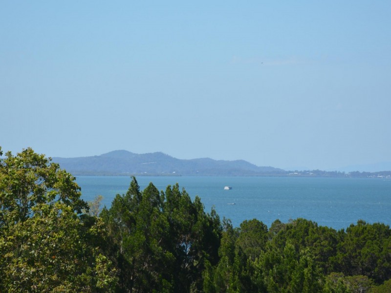 16 Guy Crescent, Dunwich QLD 4183