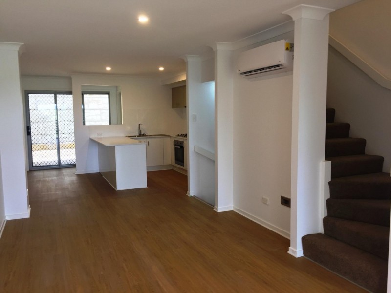 63/30  Taylor Place, Mackenzie QLD 4156