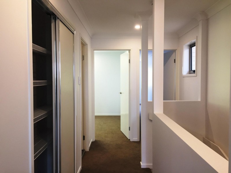 63/30  Taylor Place, Mackenzie QLD 4156