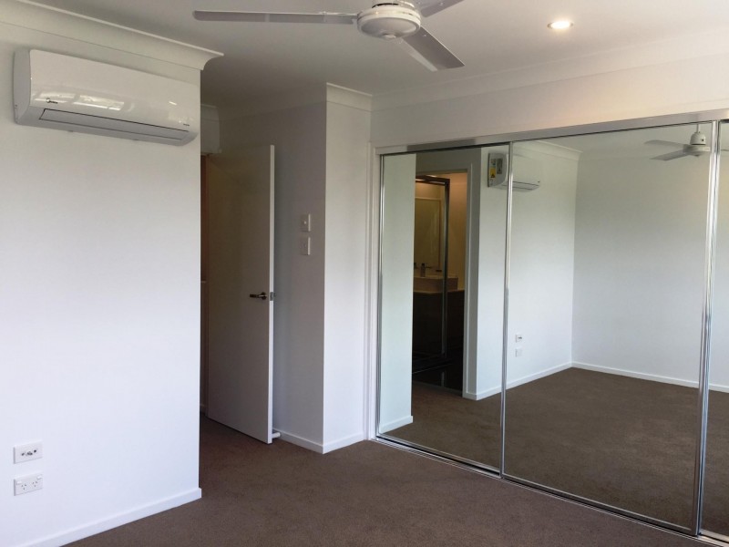 63/30  Taylor Place, Mackenzie QLD 4156