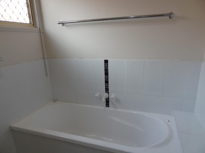 1/11-15  Myra Street, Birkdale QLD 4159