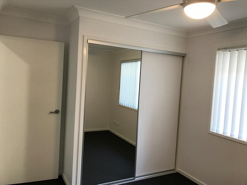 5 Kubler Crescent, Redland Bay QLD 4165