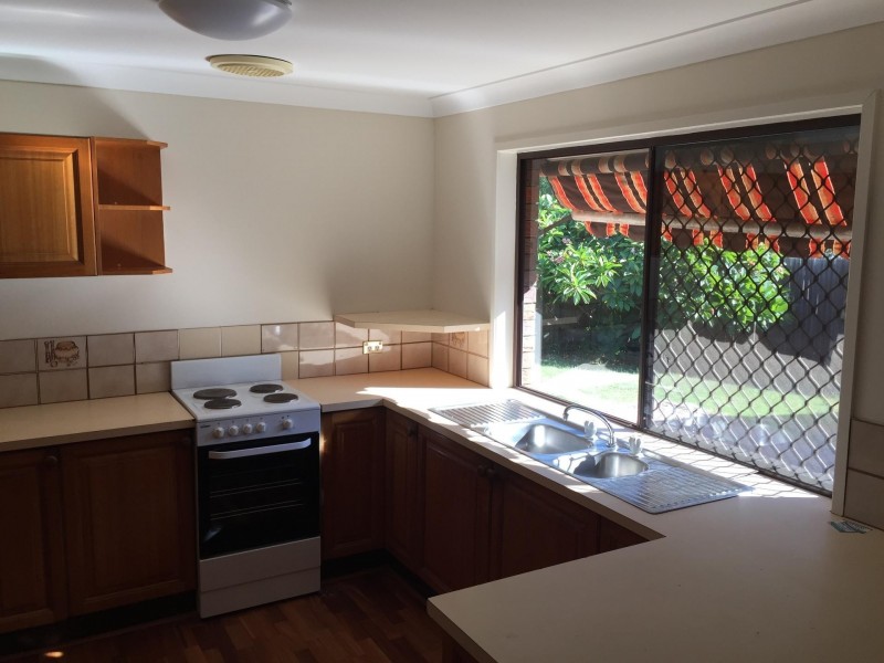 15 Prescoter Drive, Victoria Point QLD 4165