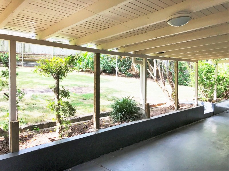 54 Coonara Street, Holland Park QLD 4121