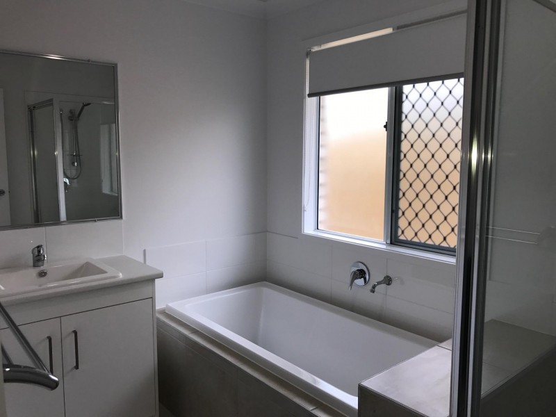 6 Creekstone Avenue, Redbank Plains QLD 4301