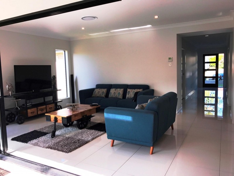 1A Elmhurst Street, Capalaba QLD 4157