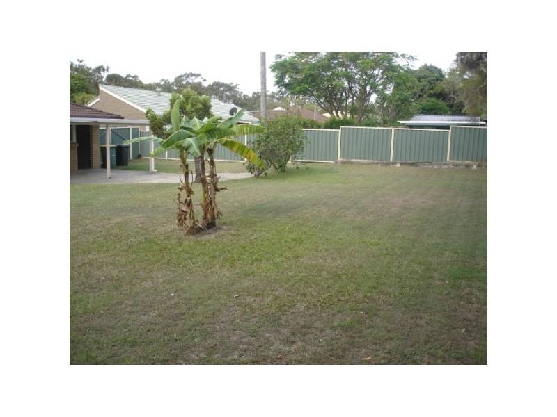 31 Sycamore Pde, Victoria Point QLD 4165