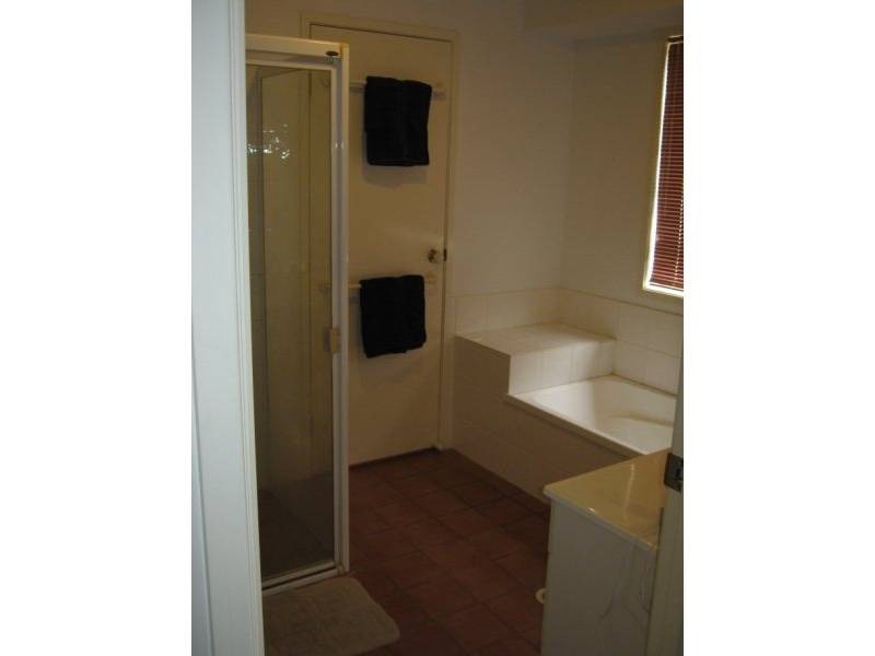 31 Chesterfield Cresent, Wellington Point QLD 4160