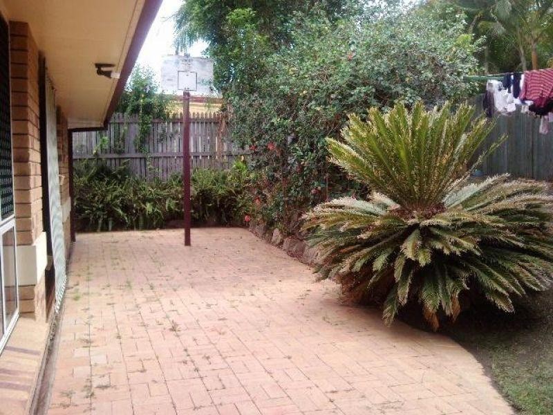 16 Donnelly Drive, Kallangur QLD 4503