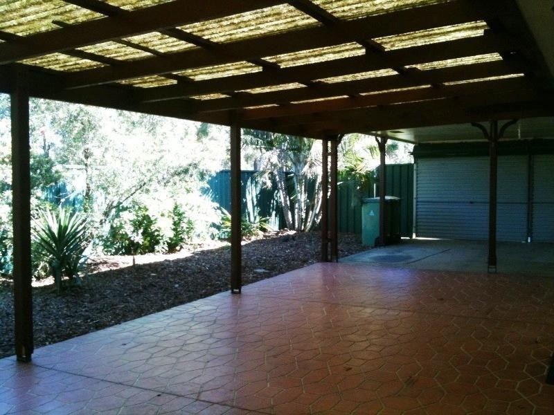 16 Donnelly Drive, Kallangur QLD 4503