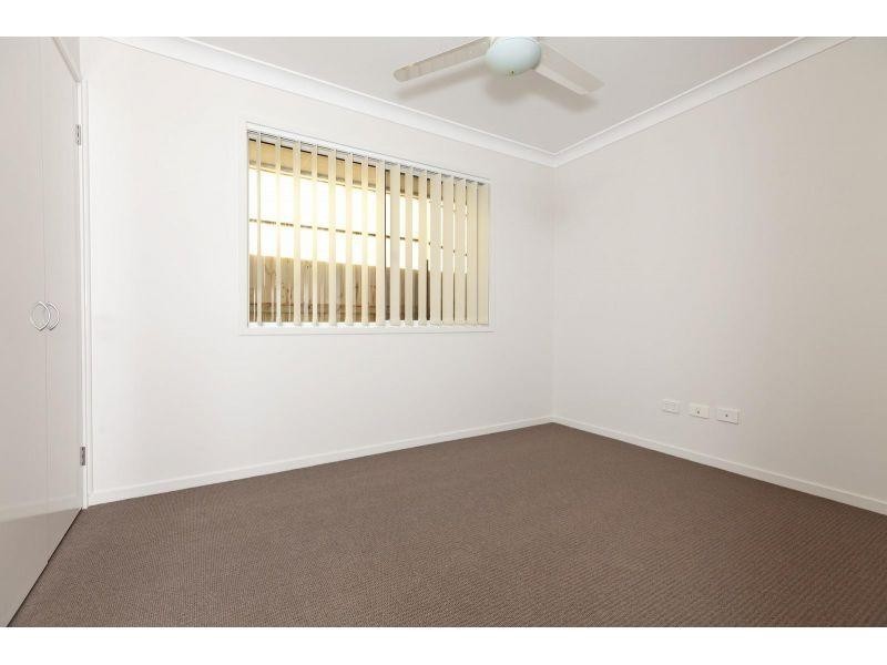 8 Patterson Street, Wynnum QLD 4178