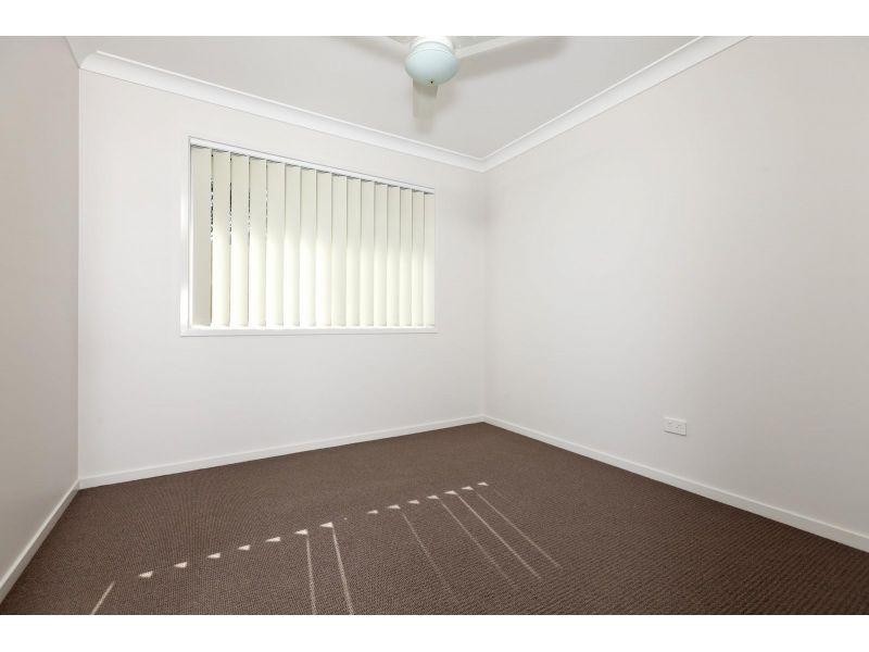 8 Patterson Street, Wynnum QLD 4178