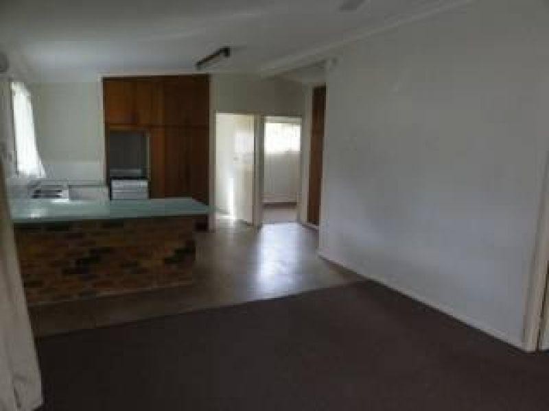 18 Burns Street, Capalaba QLD 4157