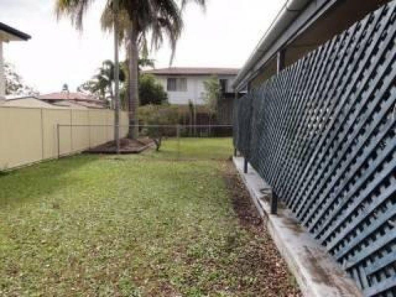 18 Burns Street, Capalaba QLD 4157