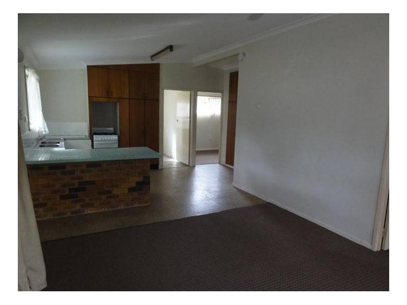 18 Burns Street, Capalaba QLD 4157