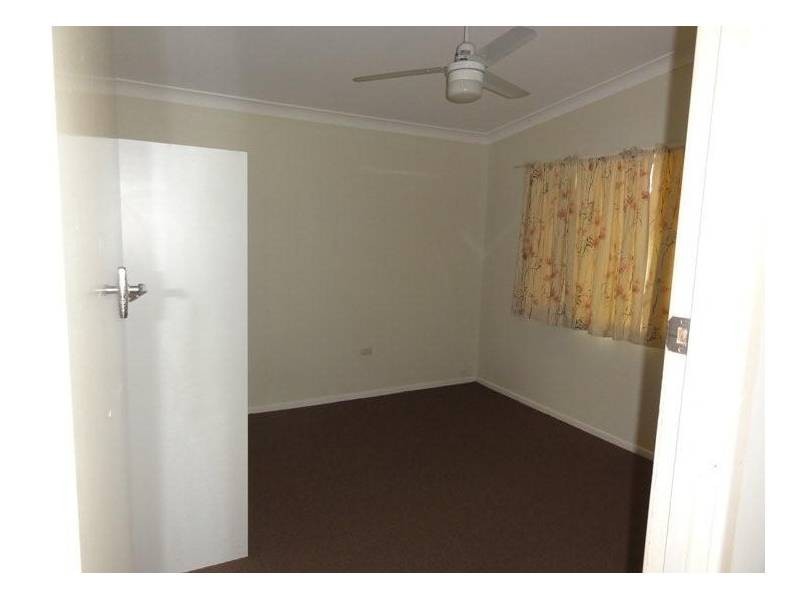 18 Burns Street, Capalaba QLD 4157