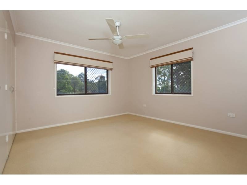 16 Larbonya Crescent, Capalaba QLD 4157
