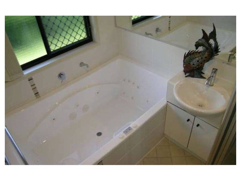 25 Beddoe Street, Thornlands QLD 4164