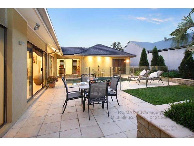 35 Yarra Road, Wakerley QLD 4154