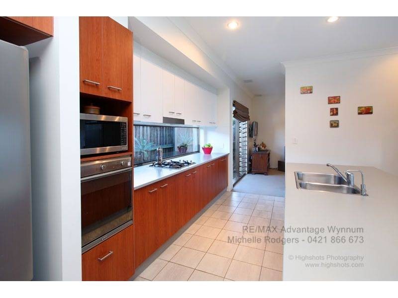 35 Yarra Road, Wakerley QLD 4154