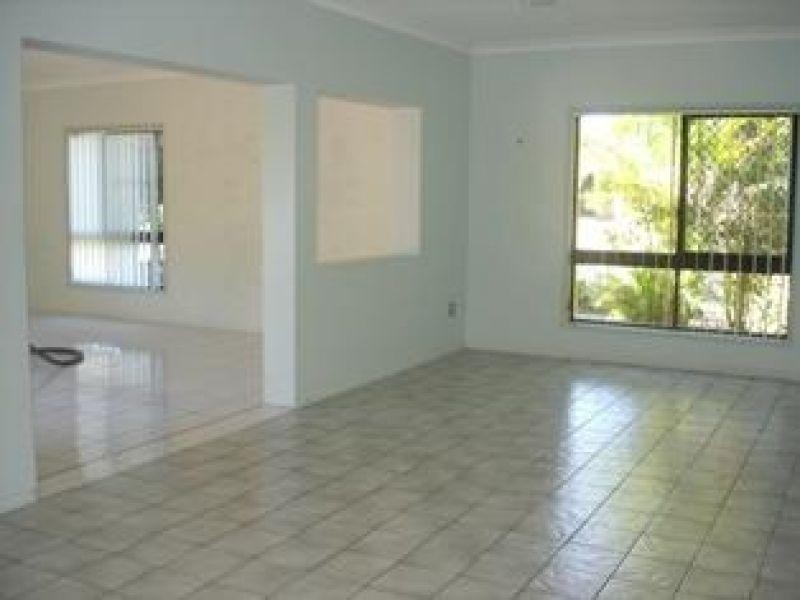 71 Dorsal Drive, Birkdale QLD 4159