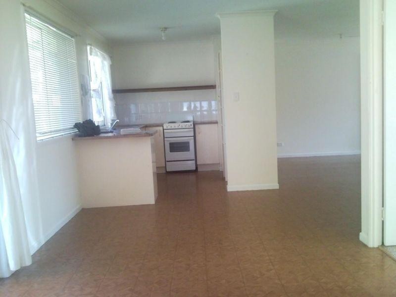 4  Tullamore Court, Little Mountain QLD 4551