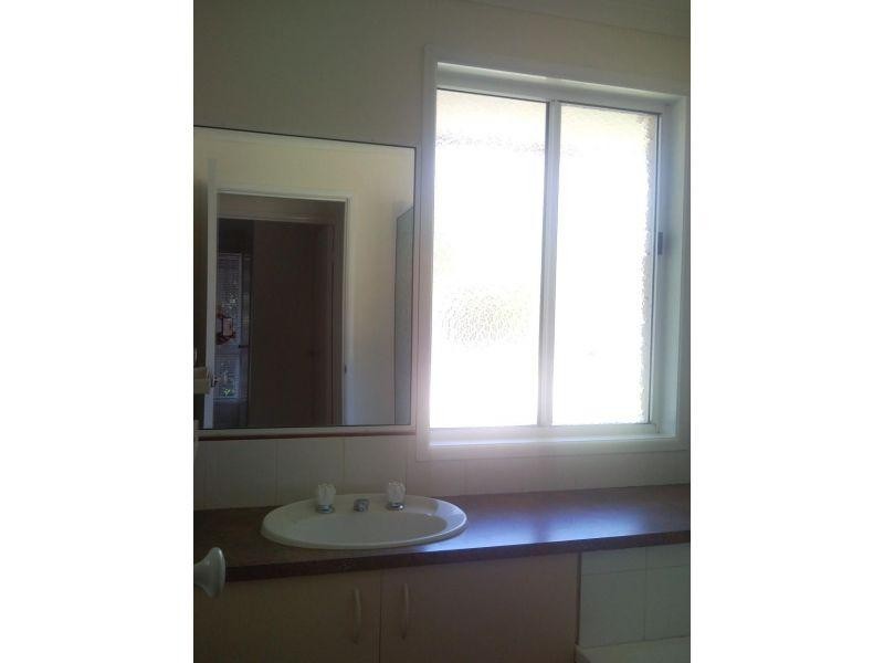 4  Tullamore Court, Little Mountain QLD 4551