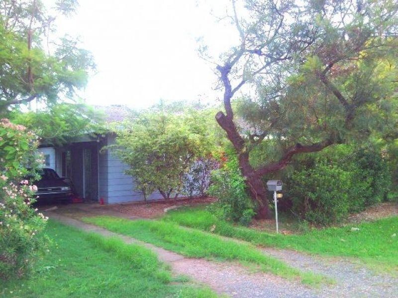 23 Moore Street, Victoria Point QLD 4165