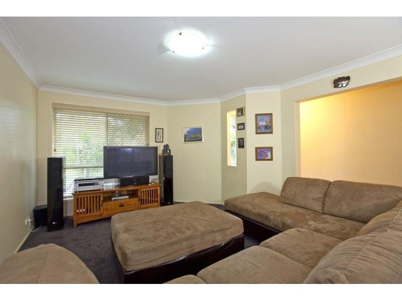 2 Creswick Place, Birkdale QLD 4159