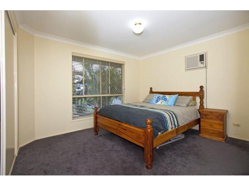 2 Creswick Place, Birkdale QLD 4159