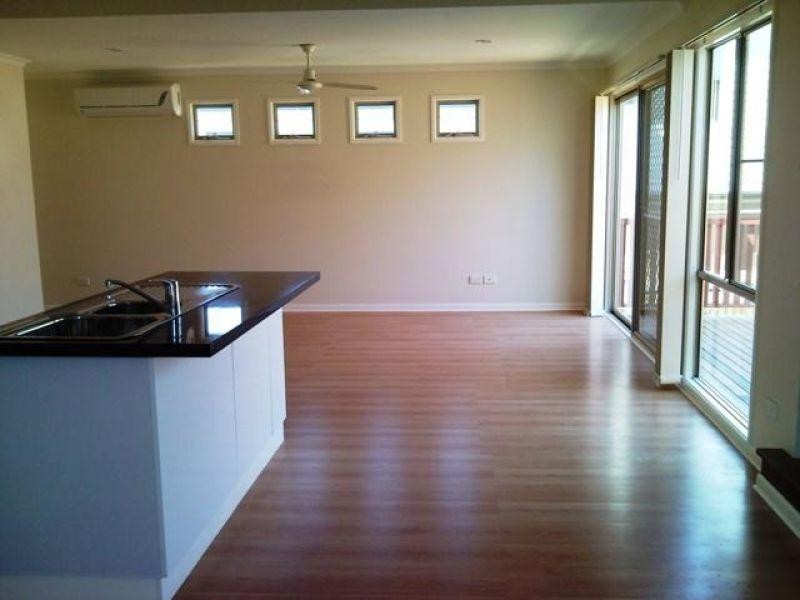 17 Griffin Street, Collingwood Park QLD 4301