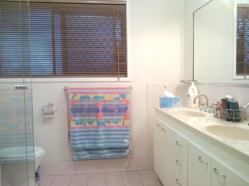 17 Kite Street, Thornlands QLD 4164