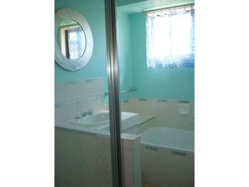 6 Rofail Court, Thorneside QLD 4158