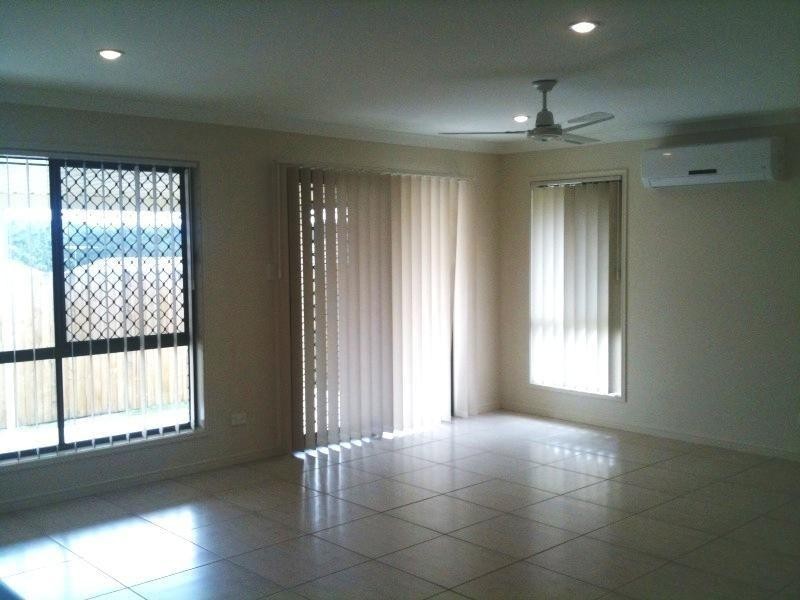 9 Violet Avenue, Springfield Lakes QLD 4300