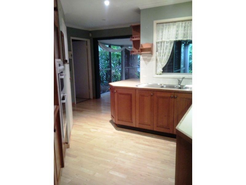 14 Aleon Crescent, Ormiston QLD 4160