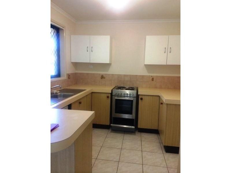 12 Sylvania Street, Alexandra Hills QLD 4161