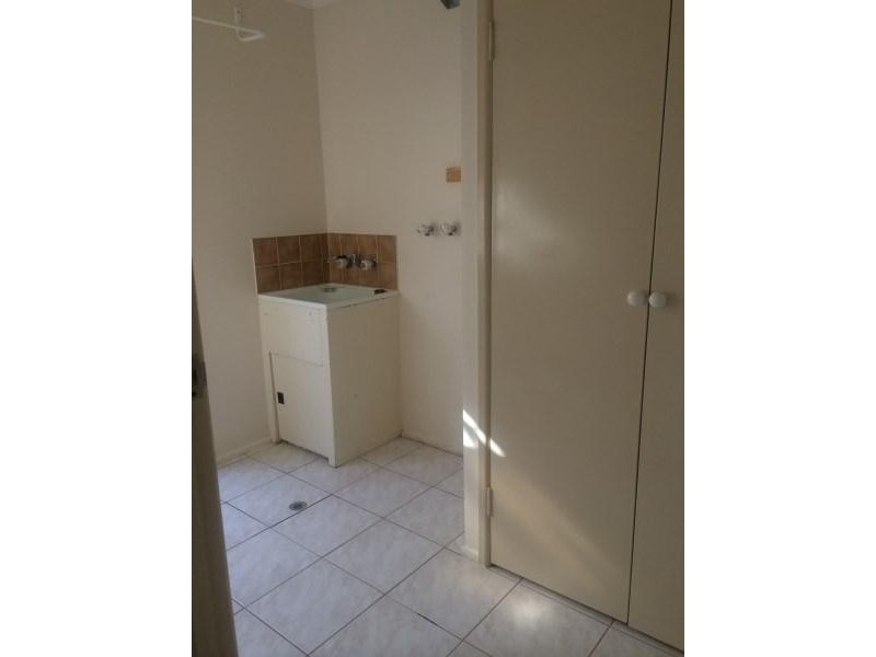 12 Sylvania Street, Alexandra Hills QLD 4161