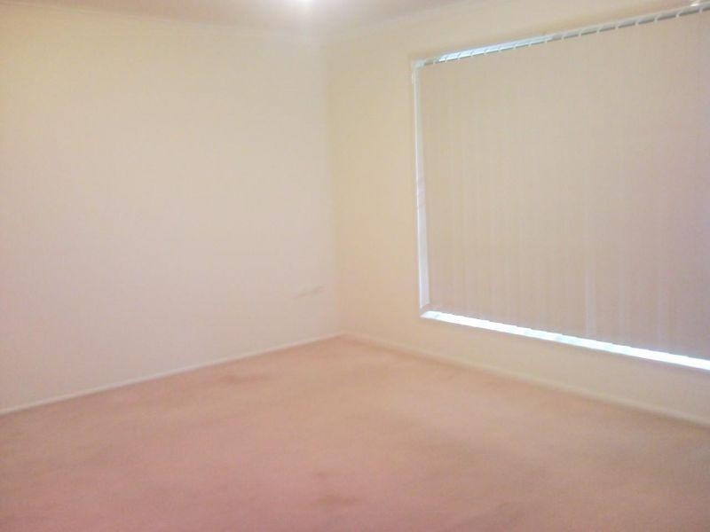 12 Sylvania Street, Wellington Point QLD 4160