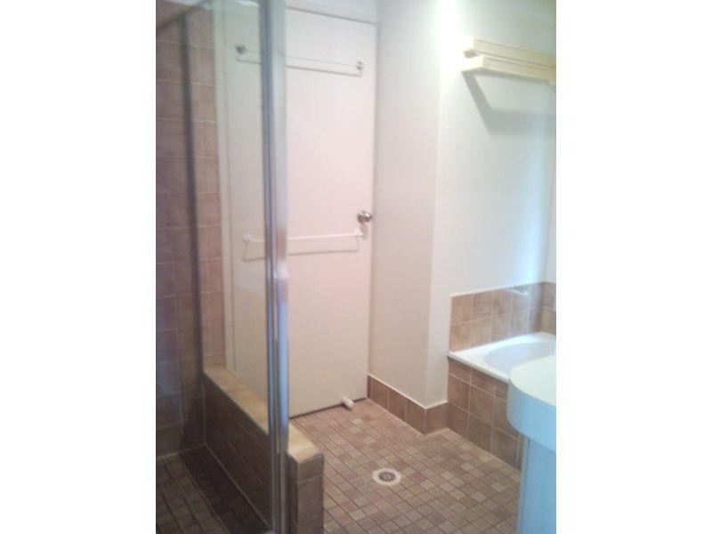 12 Sylvania Street, Wellington Point QLD 4160